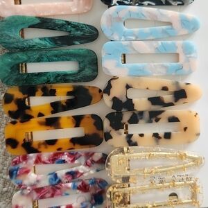 2 pack of hair clips